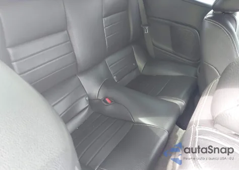 2011 Ford Mustang V6 Premium from USA, damaged, VIN 1ZVBP8EM7B5130584